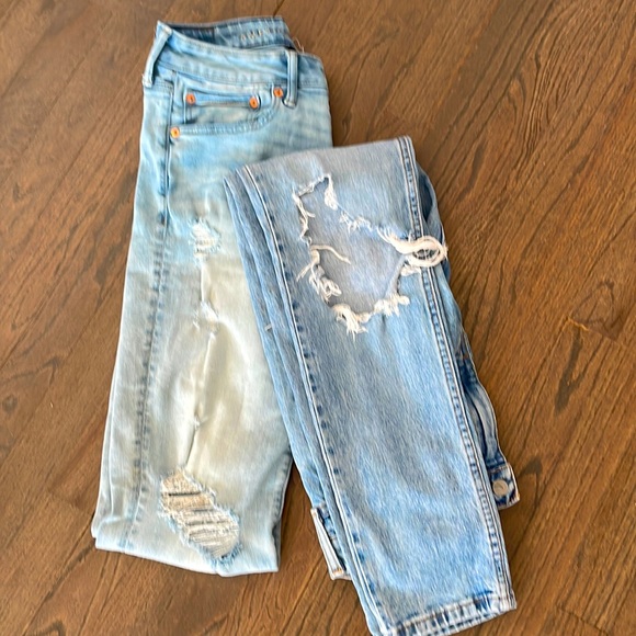 American Eagle Outfitters Other - BUNDLE MENS 28x30 DISTRESSED JEANS-AE & LEVIS SLIM FIT
